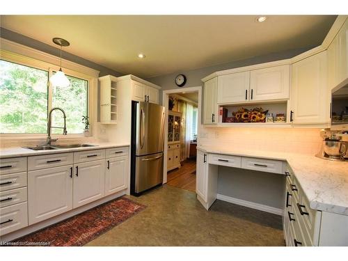 1282 Governors Road, Dundas, ON - Indoor Photo Showing Kitchen With Double Sink