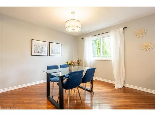 2259 Leominster Drive, Burlington, ON - Indoor Photo Showing Dining Room