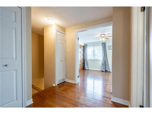 2259 Leominster Drive, Burlington, ON - Indoor Photo Showing Other Room