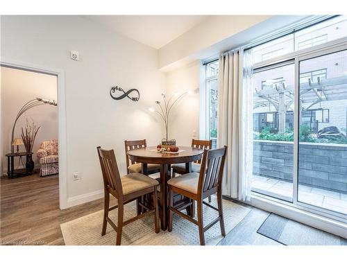 102-1 Redfern Avenue, Hamilton, ON - Indoor Photo Showing Dining Room