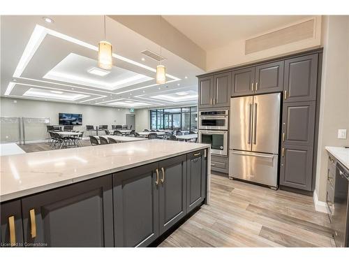 102-1 Redfern Avenue, Hamilton, ON - Indoor Photo Showing Kitchen With Stainless Steel Kitchen