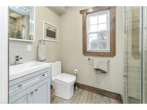 314 Brant School Road, Brantford, ON - Indoor Photo Showing Bathroom