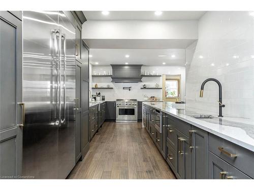 314 Brant School Road, Brantford, ON - Indoor Photo Showing Kitchen With Upgraded Kitchen