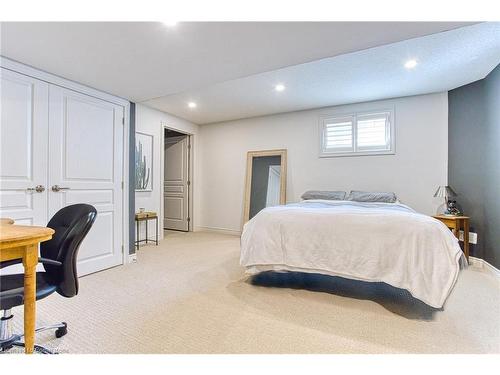 4 Valiant Circle, Binbrook, ON - Indoor Photo Showing Bedroom