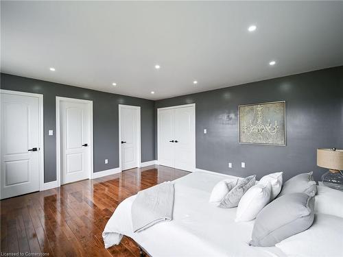 37 Sir Jacobs Crescent, Brampton, ON - Indoor Photo Showing Bedroom