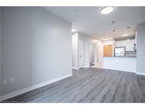 411-383 Main Street E, Milton, ON - Indoor Photo Showing Kitchen