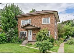 120 Cameron Avenue S Hamilton, ON L8K 2X7