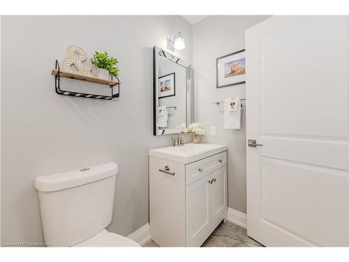 781 South Coast Drive, Peacock Point, ON - Indoor Photo Showing Bathroom