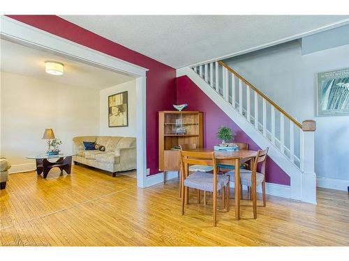 39 Tuxedo Avenue N, Hamilton, ON - Indoor