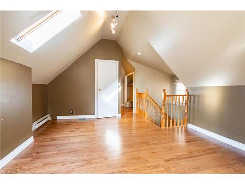 26 Ontario Avenue, Hamilton, ON - Indoor Photo Showing Other Room