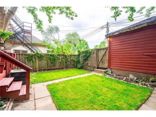 26 Ontario Avenue, Hamilton, ON - Outdoor