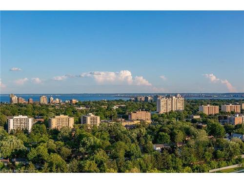 1908-2087 Fairview Street, Burlington, ON - Outdoor With View