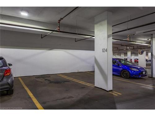 1908-2087 Fairview Street, Burlington, ON - Indoor Photo Showing Garage