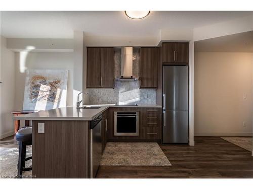 1908-2087 Fairview Street, Burlington, ON - Indoor Photo Showing Kitchen