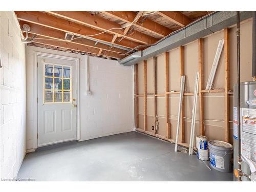 330 Tuck Drive, Burlington, ON - Indoor Photo Showing Basement