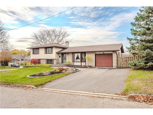 2 Jodi Place, Guelph, ON - Indoor Photo Showing Other Room