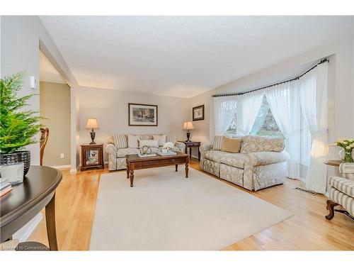 2 Jodi Place, Guelph, ON - Indoor