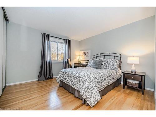 2 Jodi Place, Guelph, ON - Indoor Photo Showing Bedroom