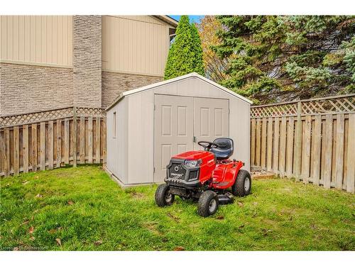 2 Jodi Place, Guelph, ON - Outdoor