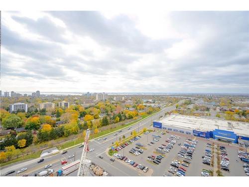 1805-2087 Fairview Street W, Burlington, ON - Outdoor With View