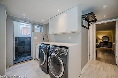 131 Green Road, Hamilton, ON - Indoor Photo Showing Laundry Room