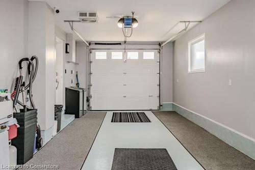 131 Green Road, Hamilton, ON - Indoor Photo Showing Garage