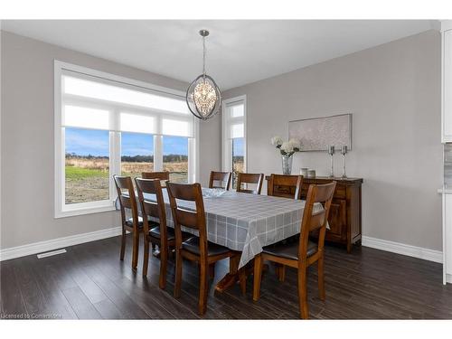 40850 Forks Road, Wainfleet, ON - Indoor Photo Showing Dining Room