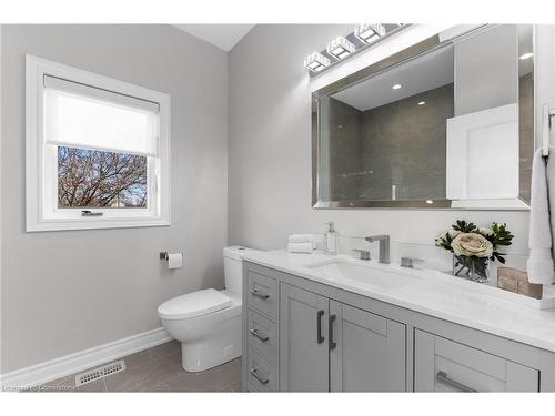 40850 Forks Road, Wainfleet, ON - Indoor Photo Showing Bathroom