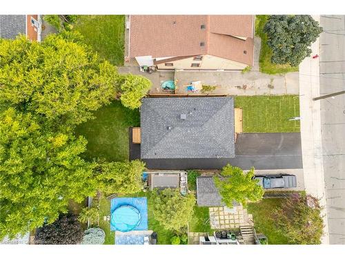 875 Fennell Avenue E, Hamilton, ON - Outdoor