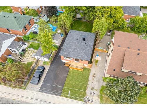 875 Fennell Avenue E, Hamilton, ON - Outdoor