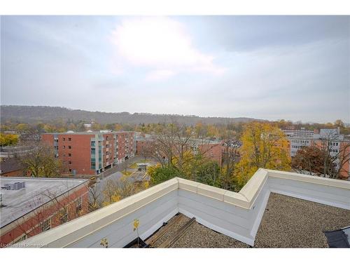 403-50 Main Street, Dundas, ON - Outdoor With View