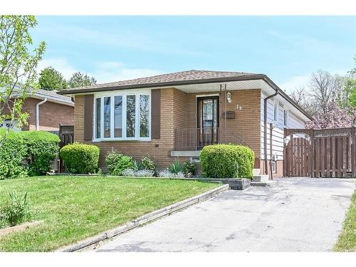 29 Birchcliffe Crescent, Hamilton, ON - Outdoor