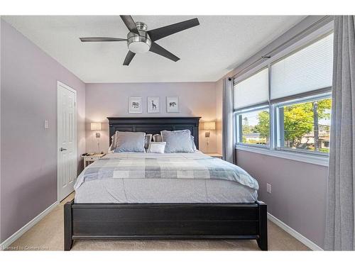 30 Rosewell Street, Hamilton, ON - Indoor Photo Showing Bedroom