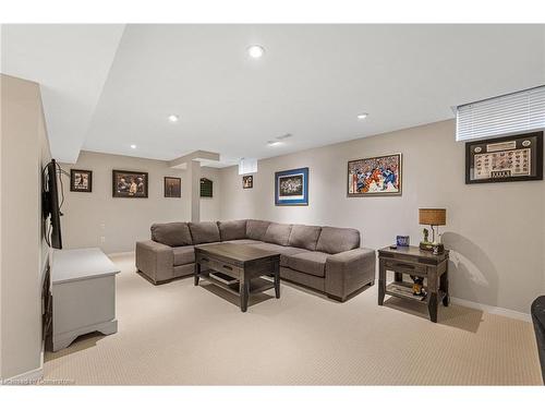 30 Rosewell Street, Hamilton, ON - Indoor Photo Showing Basement