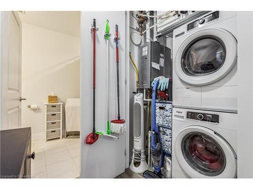 220-1 Redfern Avenue Avenue, Hamilton, ON - Indoor Photo Showing Laundry Room