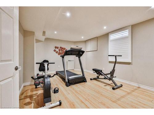 2095 Simcoe Drive, Burlington, ON - Indoor Photo Showing Gym Room