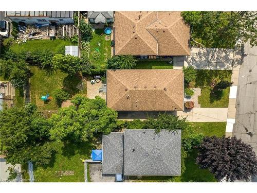 5 Burrwood Drive, Hamilton, ON 