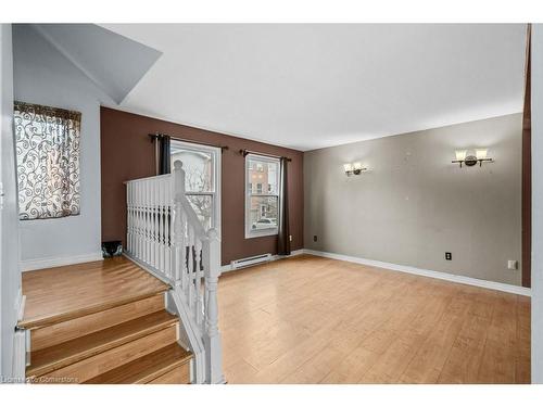 14-1255 Upper Gage Avenue, Hamilton, ON - Indoor Photo Showing Other Room