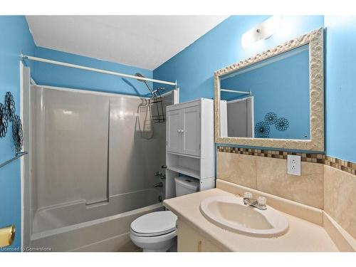 14-1255 Upper Gage Avenue, Hamilton, ON - Indoor Photo Showing Bathroom