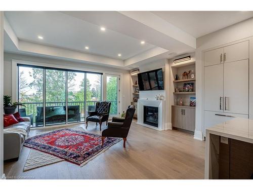 11 Church Street, Ancaster, ON - Indoor Photo Showing Living Room With Fireplace