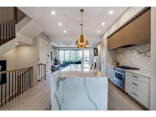 11 Church Street, Ancaster, ON - Indoor Photo Showing Kitchen With Upgraded Kitchen