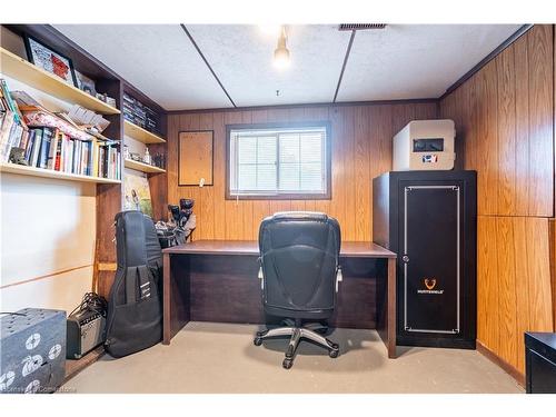 205 Hanover Place, Hamilton, ON - Indoor Photo Showing Office