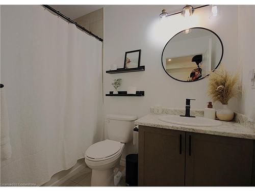 519-101 Shoreview Place, Hamilton, ON - Indoor Photo Showing Bathroom