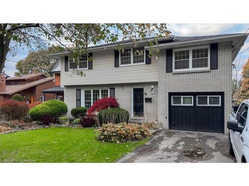 58 Hillcrest Avenue, Hamilton, ON - Outdoor With Facade