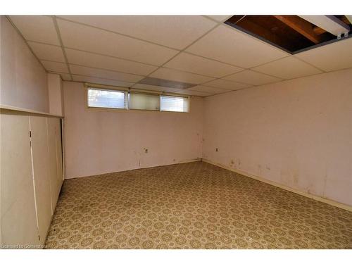 69 San Francisco Avenue, Hamilton, ON - Indoor Photo Showing Basement