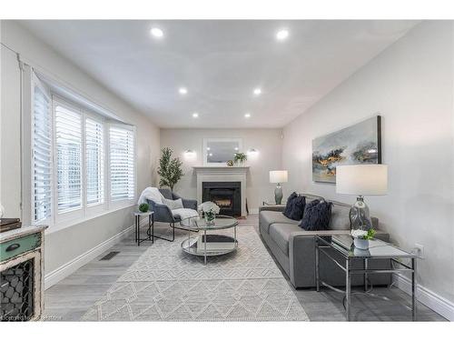 270 Rowntree Drive, Hamilton, ON - Indoor Photo Showing Living Room With Fireplace