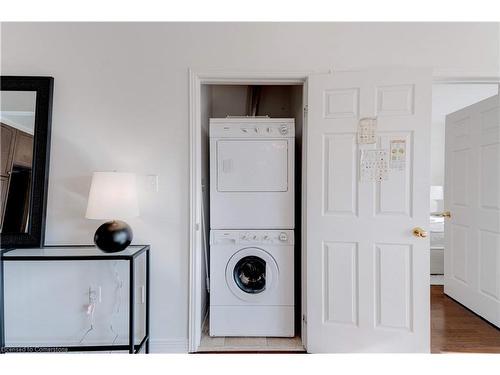 30-4241 Sarazen Drive, Burlington, ON - Indoor Photo Showing Laundry Room