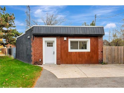 306 Paling Avenue, Hamilton, ON - Outdoor