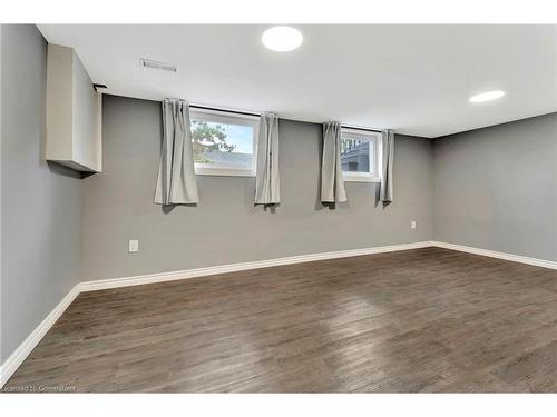 306 Paling Avenue, Hamilton, ON - Indoor Photo Showing Other Room