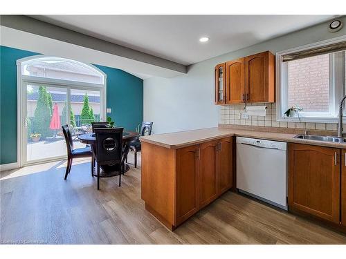 55 Alexsia Court, Hamilton, ON - Indoor Photo Showing Kitchen With Double Sink